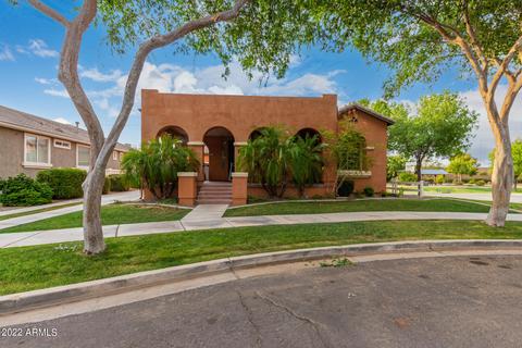 2886 E Camellia Dr, Gilbert, AZ 85296 photo 1