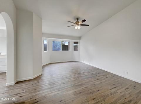 2285 E Sherri Dr, Gilbert, AZ 85296 photo 2
