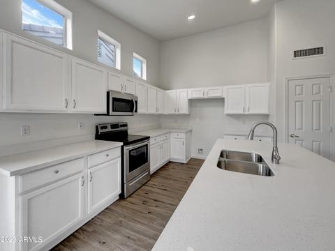 2285 E Sherri Dr, Gilbert, AZ 85296 photo 4