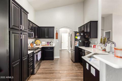 1526 E Desert Ln, Phoenix, AZ 85042 photo 11