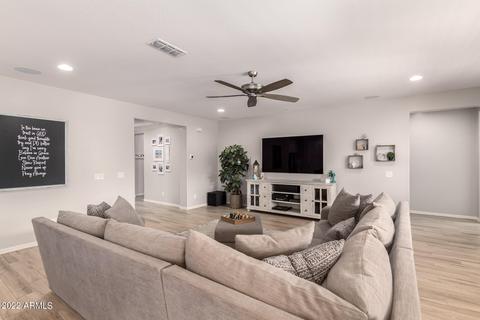 10123 E Satellite Dr, Mesa, AZ 85212 photo 8