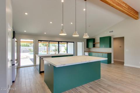 4208 E Catalina Dr, Phoenix, AZ 85018 photo 8