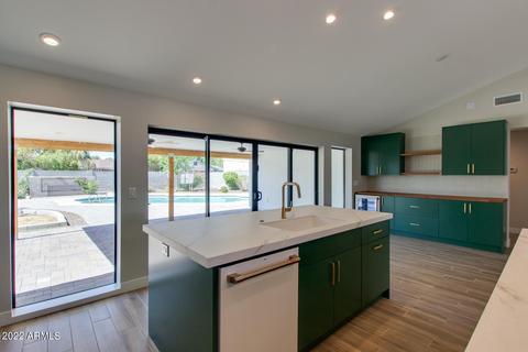 4208 E Catalina Dr, Phoenix, AZ 85018 photo 15