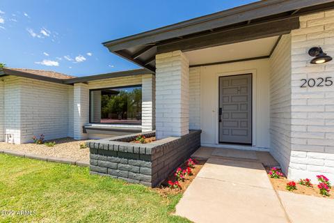 2025 E Watson Dr, Tempe, AZ 85283 photo 5