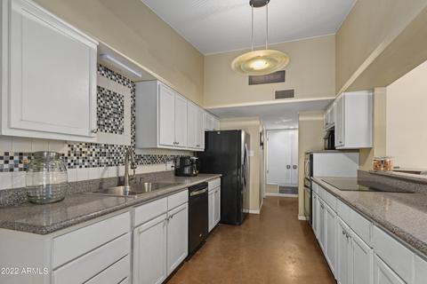 8510 N 15th Dr, Phoenix, AZ 85021 photo 9