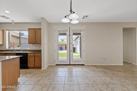 2745 E Shannon St, Gilbert, AZ 85295 photo 12