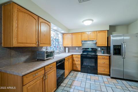 3602 N 72nd Dr, Phoenix, AZ 85033 photo 5