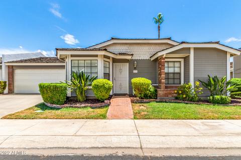 217 E Danbury Rd, Phoenix, AZ 85022 photo 1