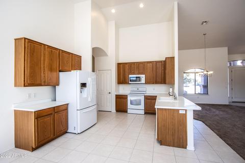 9557 E Princess Dr, Mesa, AZ 85207 photo 4