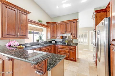 2706 E Rock Wren Rd, Phoenix, AZ 85048 photo 7