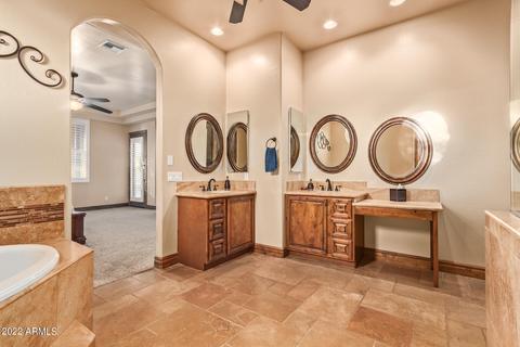 4202 Estrella Ct, Gilbert, AZ 85296 photo 31