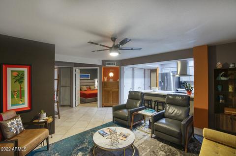 944 E Lois Ln, Phoenix, AZ 85020 photo 13