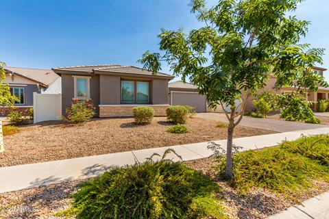 2435 E Nancy Ln, Phoenix, AZ 85042 photo 2