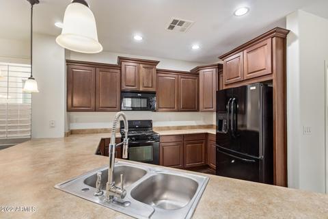 1898 S Colt Dr, Gilbert, AZ 85295 photo 17