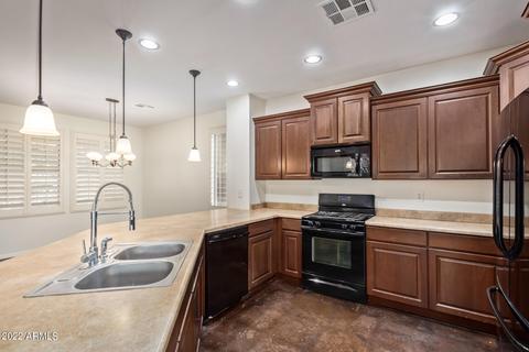 1898 S Colt Dr, Gilbert, AZ 85295 photo 11