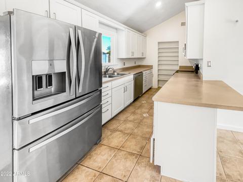 4310 E Desert Cactus St, Phoenix, AZ 85032 photo 11