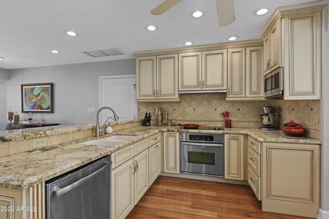 121 W Harmont Dr, Phoenix, AZ 85021 photo 20