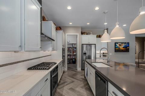 2837 E Pike St, Phoenix, AZ 85050 photo 8