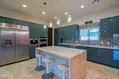 549 E Hayward Ave, Phoenix, AZ 85020 photo 2