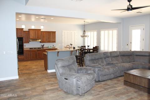 229 E Frances Ln, Gilbert, AZ 85295 photo 17