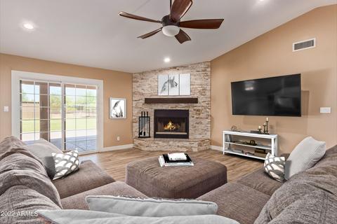 2662 E Vaughn Ave, Gilbert, AZ 85234 photo 3