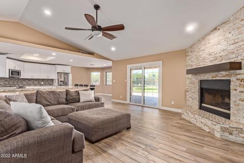 2662 E Vaughn Ave, Gilbert, AZ 85234 photo 4