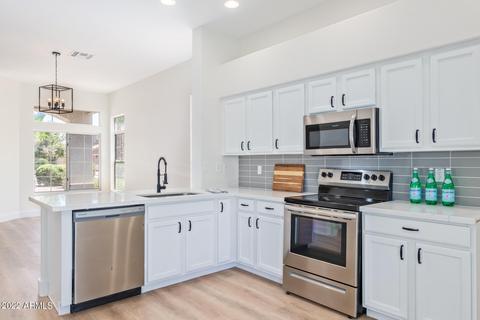735 W Ivanhoe St, Gilbert, AZ 85233 photo 11