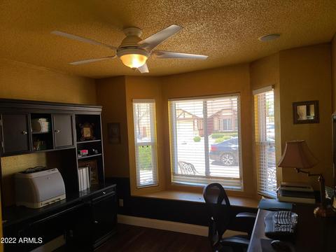 3877 E Whitney Ln, Phoenix, AZ 85032 photo 14