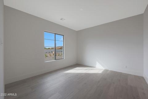 11 E Zenith Ln, Phoenix, AZ 85085 photo 23