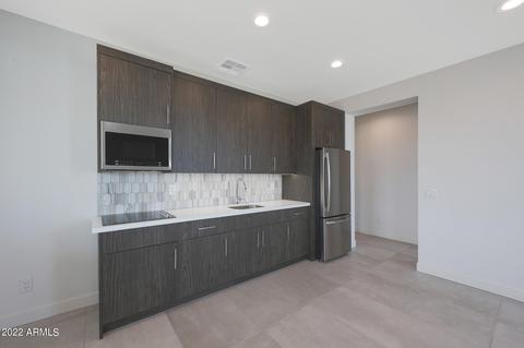 11 E Zenith Ln, Phoenix, AZ 85085 photo 46