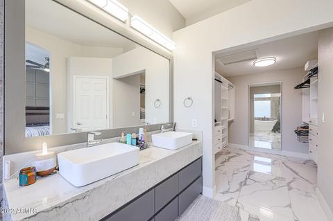 1907 S Buchanan St, Gilbert, AZ 85233 photo 4