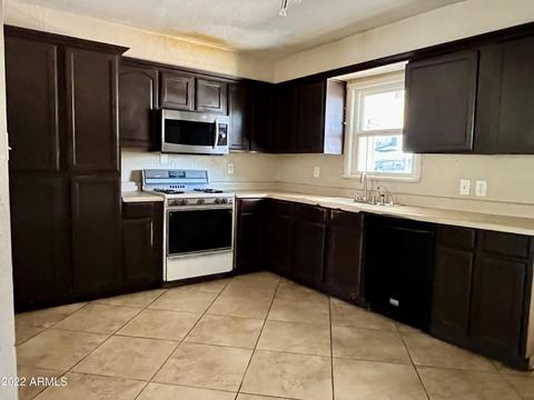 211 E Alice Ave, Phoenix, AZ 85020 photo 5