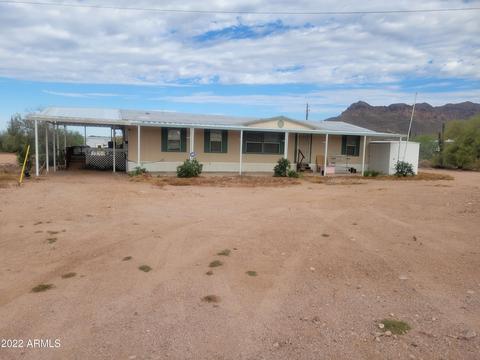 2025 W Canyon St, Apache Junction, AZ 85120 photo 1