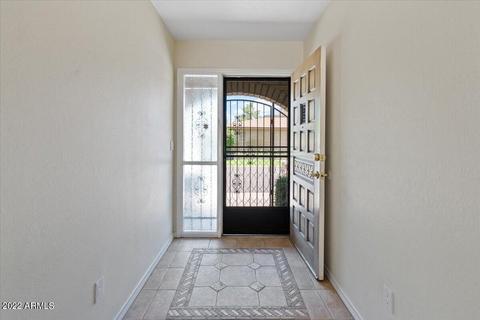 1105 E Wagon Wheel Dr, Phoenix, AZ 85020 photo 4