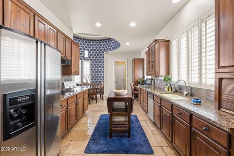 512 E Adair Dr, Phoenix, AZ 85012 photo 14