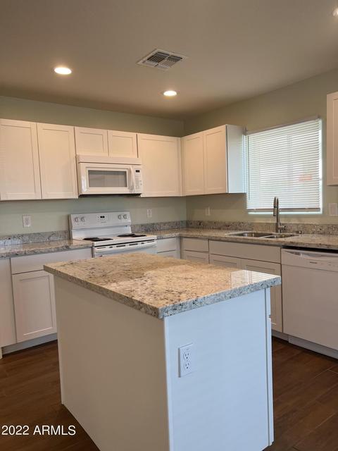 11 N 33rd Ave, Phoenix, AZ 85009 photo 7