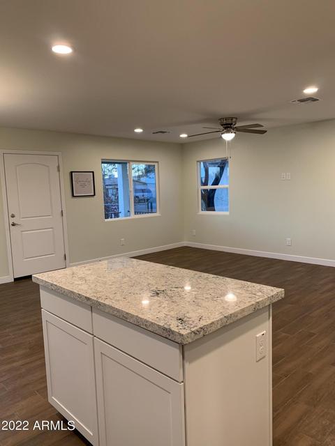 11 N 33rd Ave, Phoenix, AZ 85009 photo 8