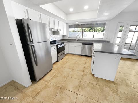 2936 E Charleston Ave, Phoenix, AZ 85032 photo 3