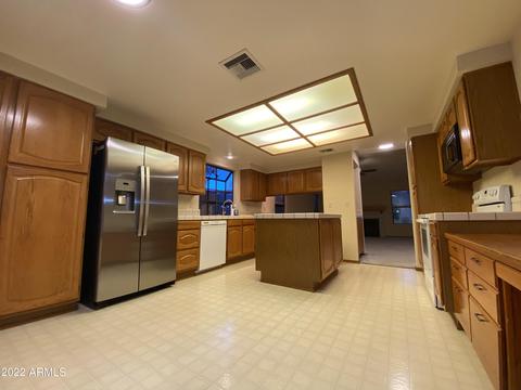 1821 E Redfield Rd, Phoenix, AZ 85022 photo 14