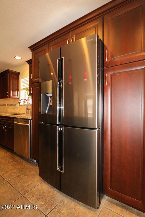 3605 E Monona Dr, Phoenix, AZ 85050 photo 9