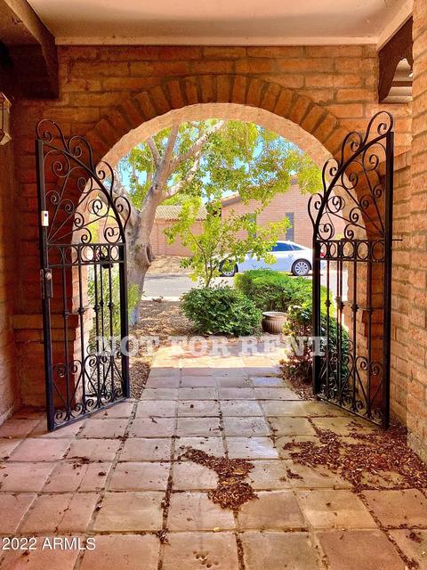 6756 N 17th Pl, Phoenix, AZ 85016 photo 4
