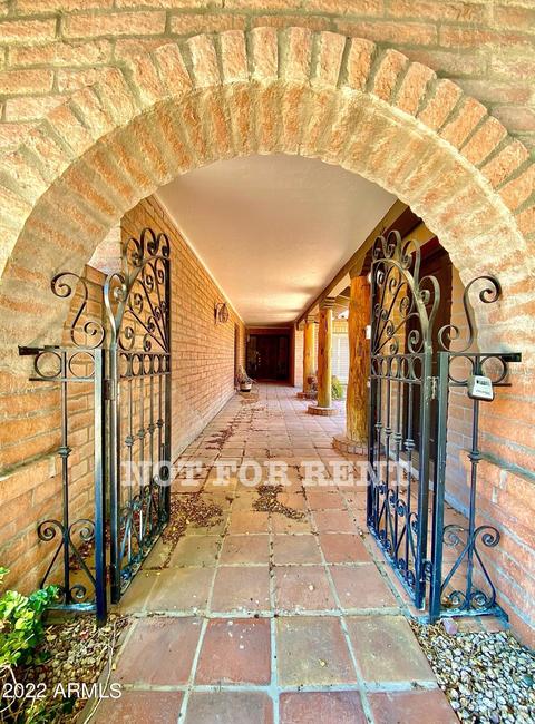 6756 N 17th Pl, Phoenix, AZ 85016 photo 8