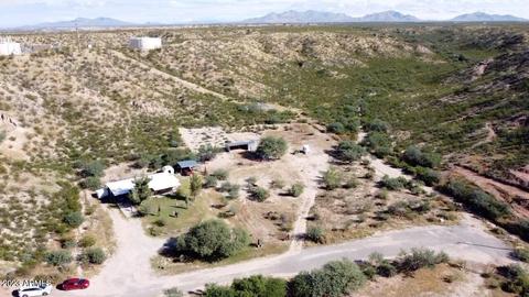 318 E Pederson Dr, Saint David, AZ 85630 photo 4