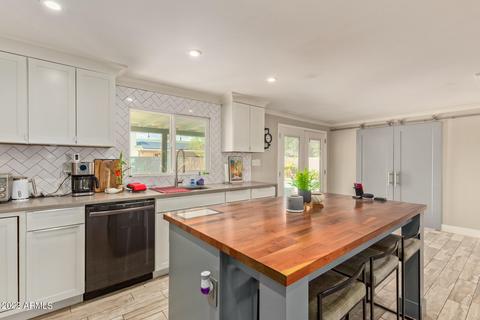 3840 E Crocus Dr, Phoenix, AZ 85032 photo 7