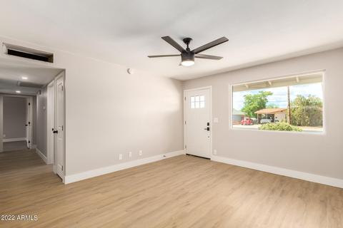 2243 E Claire Dr, Phoenix, AZ 85022 photo 6