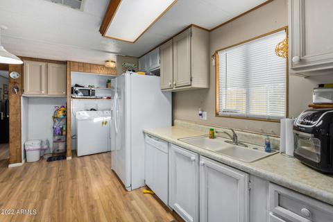 7707 E Holmes Ave, Mesa, AZ 85209 photo 3