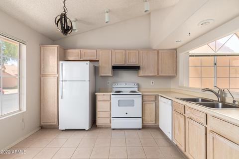 3758 E Gail Dr, Phoenix, AZ 85044 photo 5