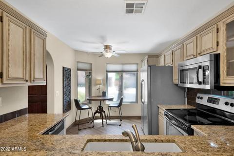838 W Devon Dr, Gilbert, AZ 85233 photo 10