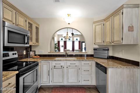 838 W Devon Dr, Gilbert, AZ 85233 photo 6