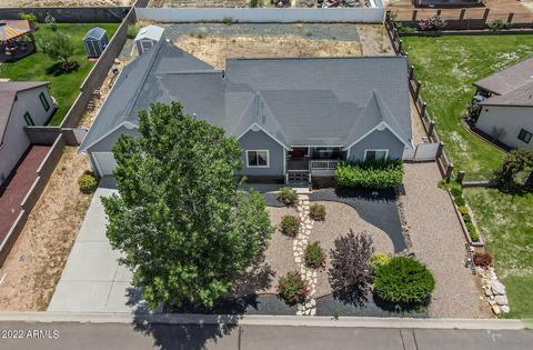 747 E Pebble Ln, Taylor, AZ 85939 photo 2